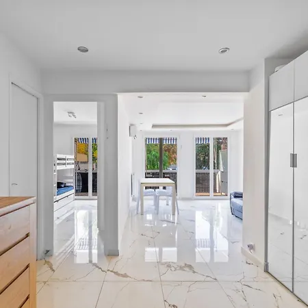 Au Coeur De Juan Les Pins L'empire 8 Couchages