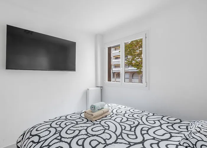 Lägenhet Au Coeur De Juan Les Pins L'empire 8 Couchages *