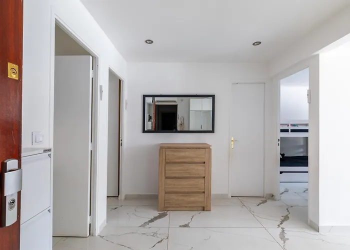 Au Coeur De Juan Les Pins L'empire 8 Couchages *